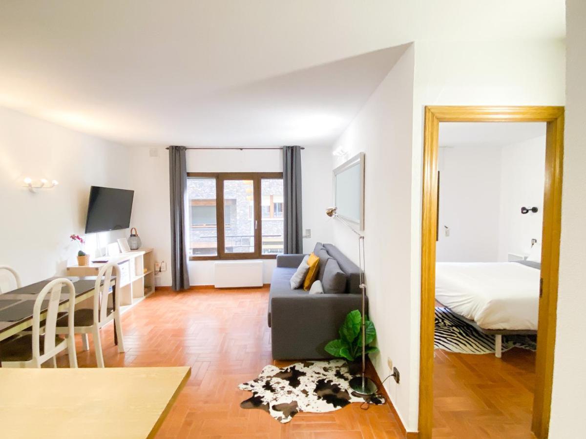 Apartamento Encamp Centro - A Pie De Todo - Ideal Parejas Zewnętrze zdjęcie